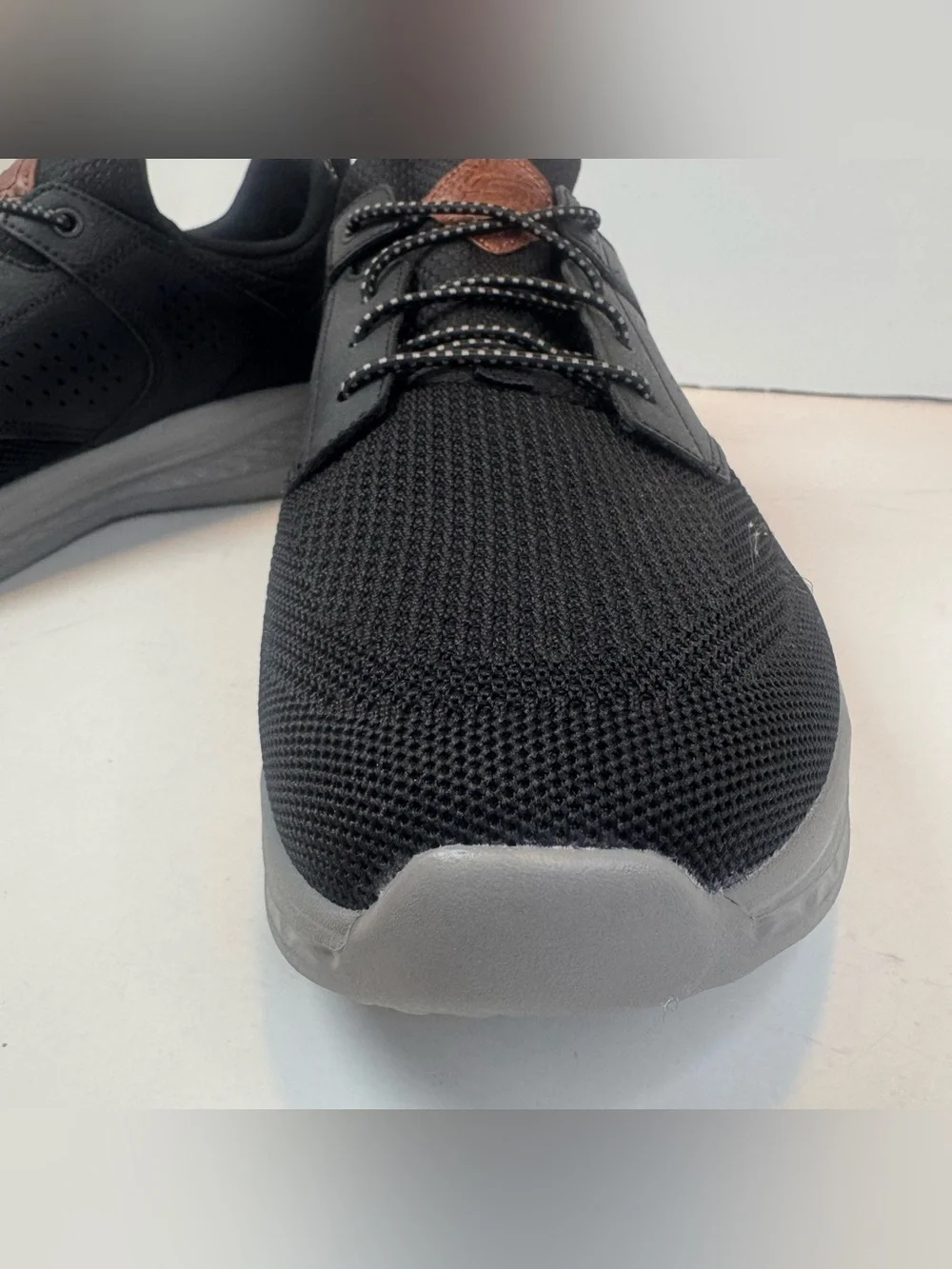 Men's Skechers, Relaxed Fit: Slade - Breyer Sneaker 210892-BKGY Black Gray Knit